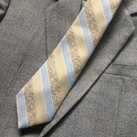 Vintage Christian Dior Tie - Picture 1 of 9